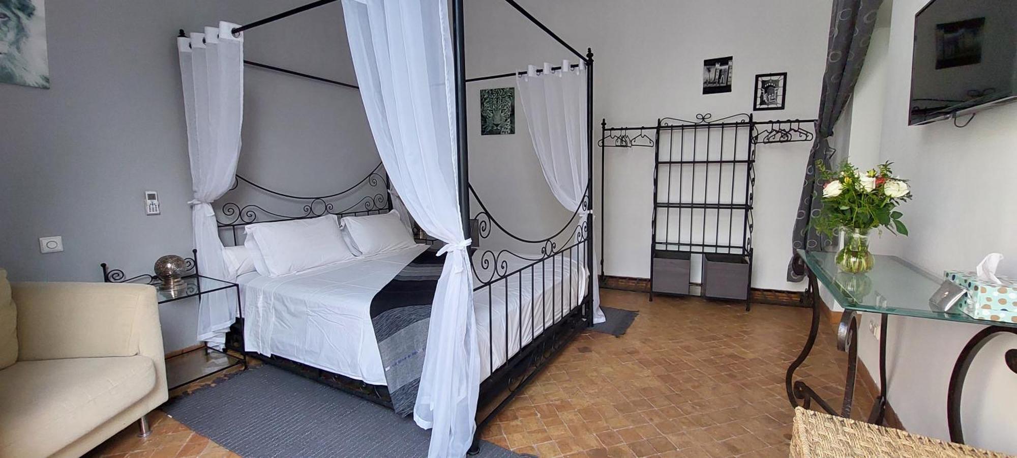 Riad Ramzi Heddad Ngoại thất bức ảnh